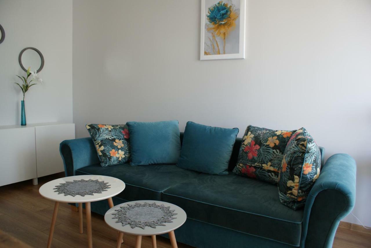 Apartment 88 *
